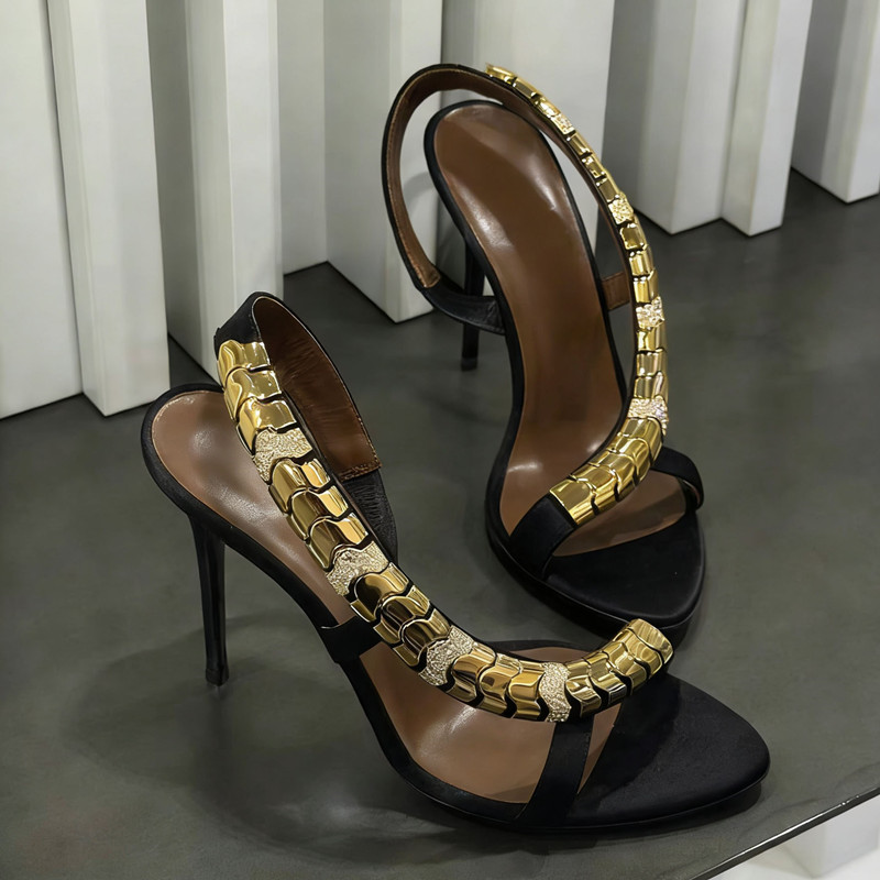 Luxuriöse Glitzer-Sandalen mit – Wedding Dress Bewertung und Preis